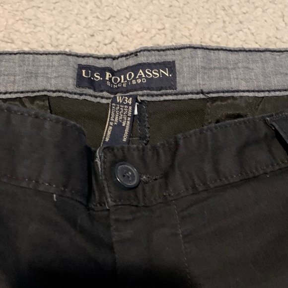 Shorts - Picture 3 of 3